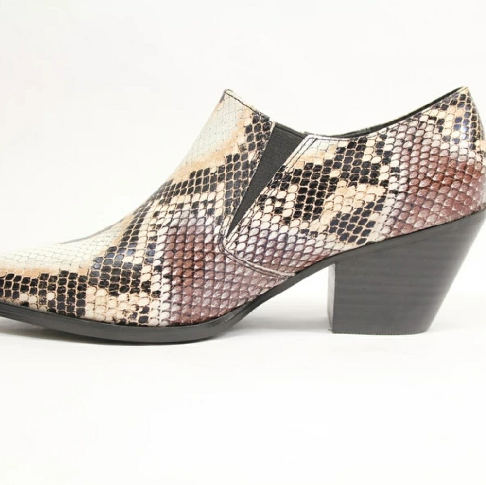 ARider Girlš“Snakeskin Booties - Picture 6 of 8